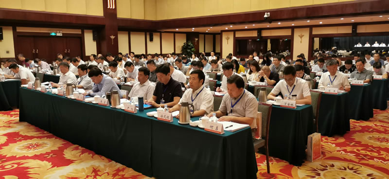 �й�ʯ����Э�ٿ��߽���λ�Ա����������߽�������£��������£�����