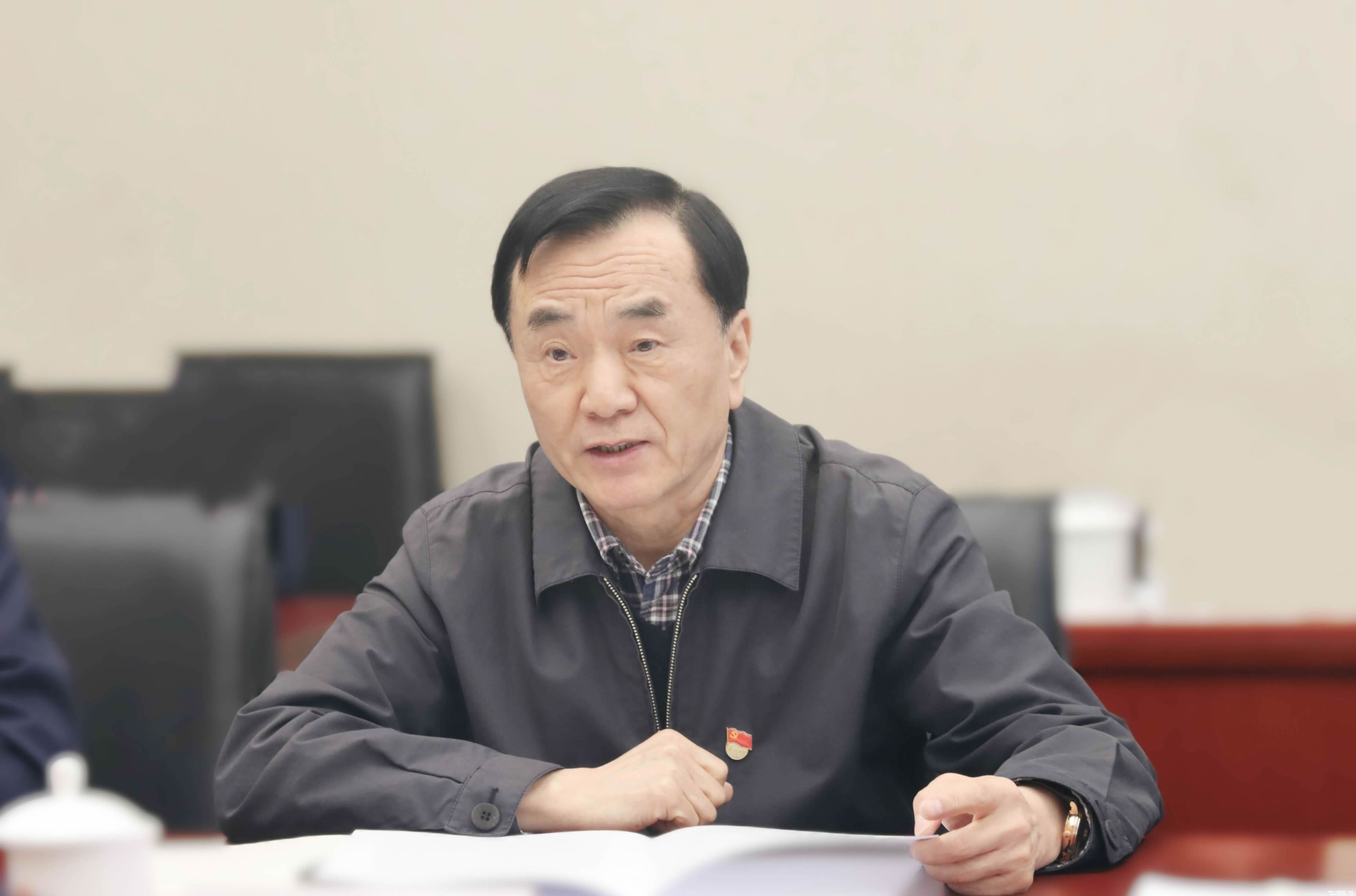 �й�ʯ�ͺͻ�ѧ��ҵ���ϻᵳί�����������ʯ����Э����ָ������