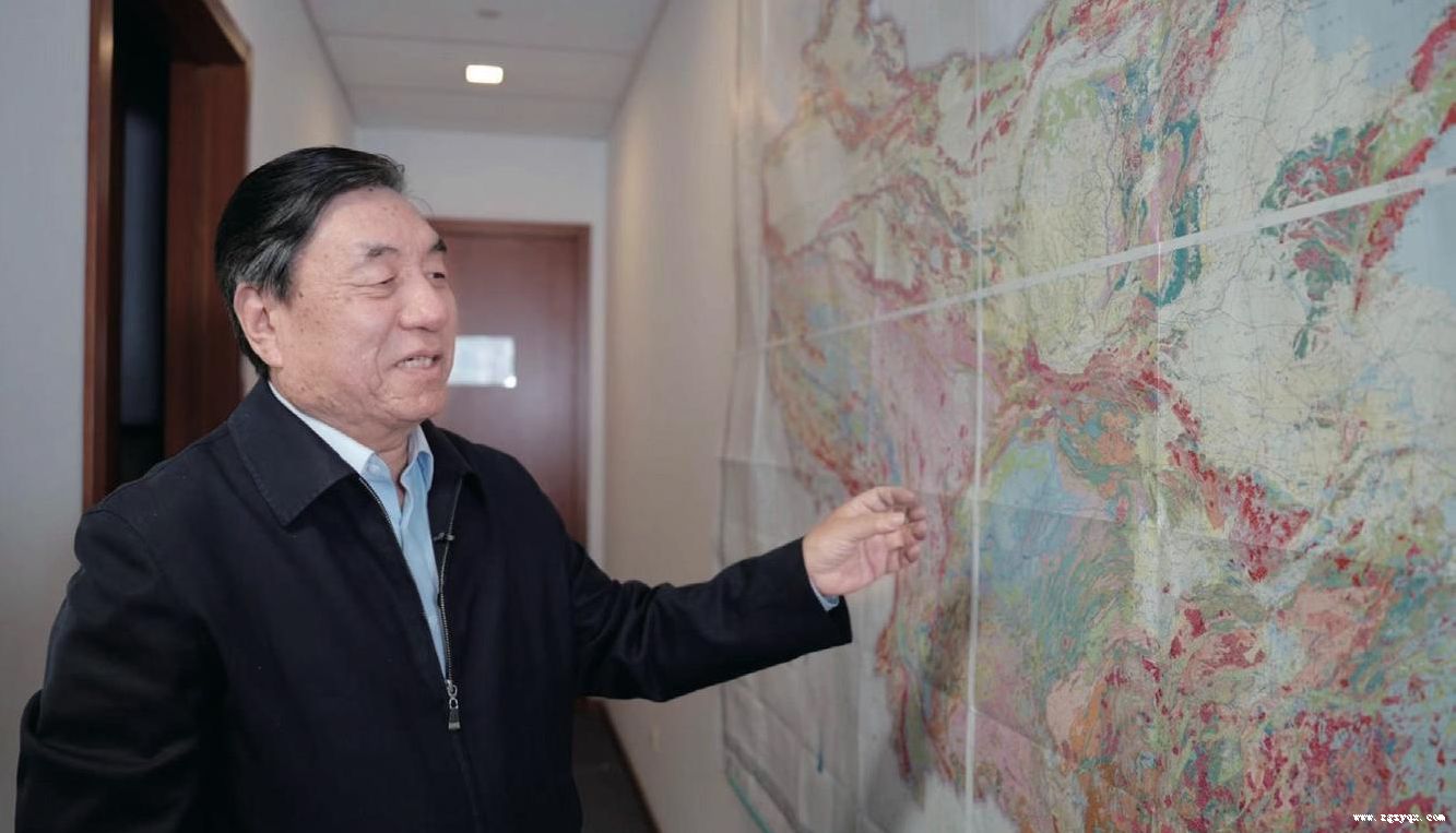 �й�����ԺԺʿ������Ϊ�ˡ���Ϊ�����ʯ�͡��ĺ���׳־