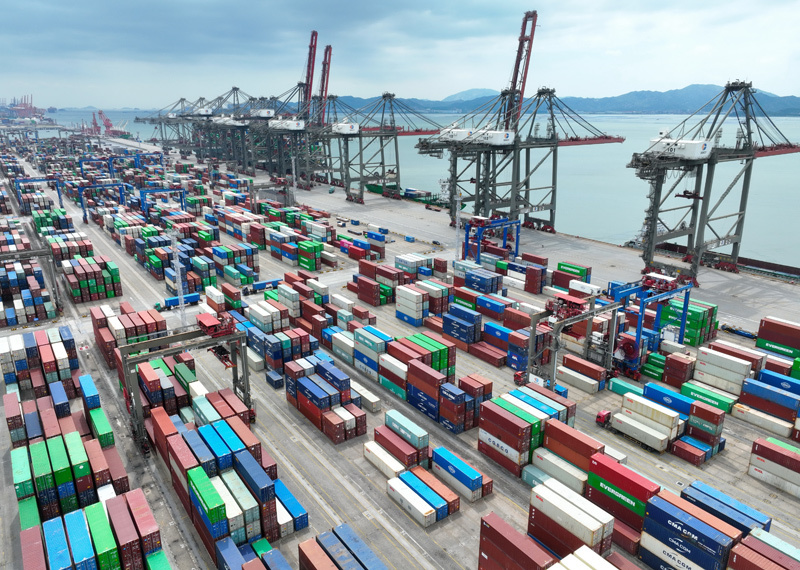 ϰ��ƽͬ־�쵼���ơ�1985�ꡪ2000�����ž�����ᷢչս�ԡ���ʾ¼