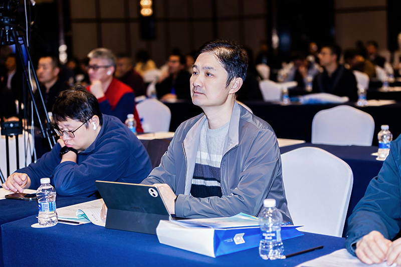 ���߽�ʯ��ʯ�����ֻ������ܻ����·�չ��������ں��ݾ���