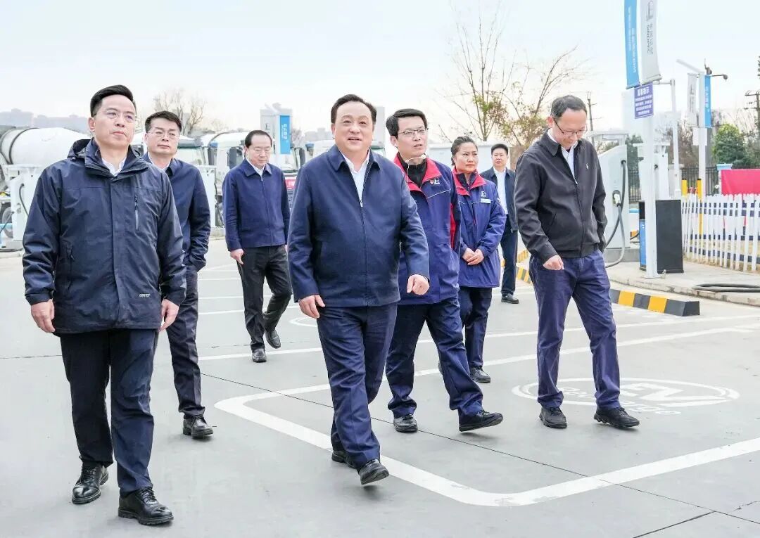 �й�ʯ�����³�������������פ������ҵ����